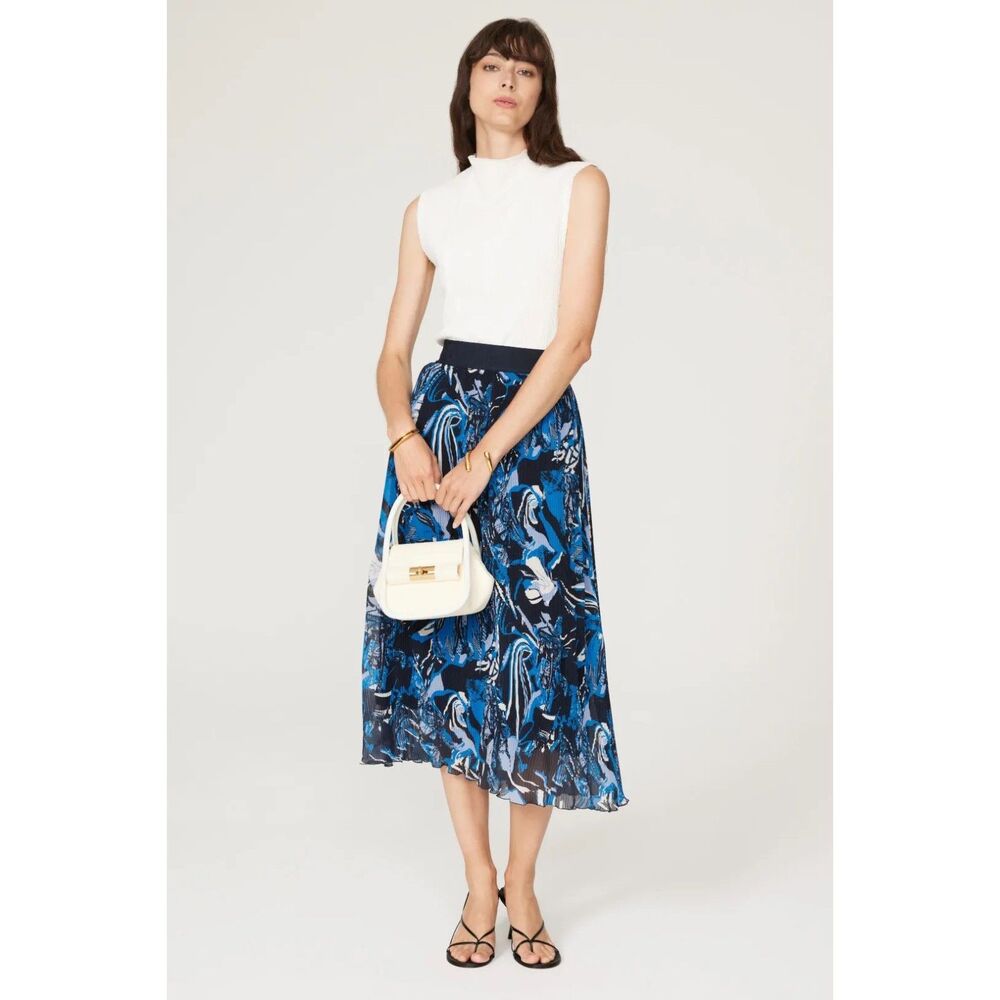 BOSS Hugo Boss Vapliso Elastic Waist Pleated Chiffon Midi Skirt in Blue Size 0 - Picture 2 of 16